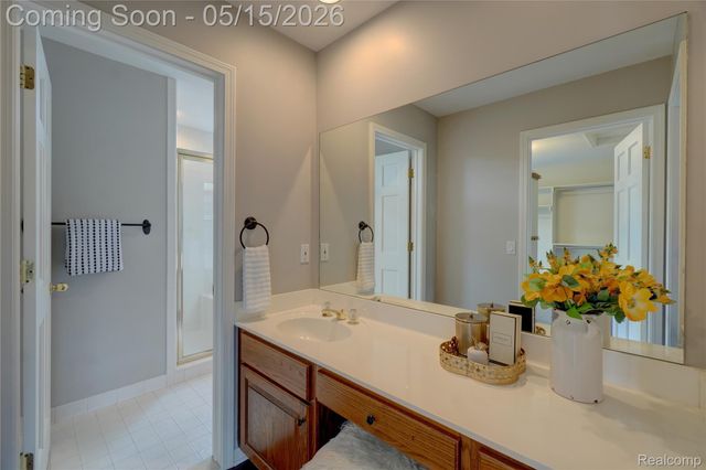 3066 Woodcreek Way, Bloomfield Hills, MI 48304