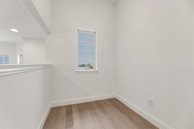 2186 Southwick Drive, Lewisville, TX 75067