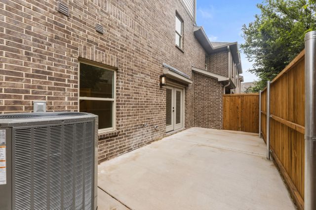 2186 Southwick Drive, Lewisville, TX 75067