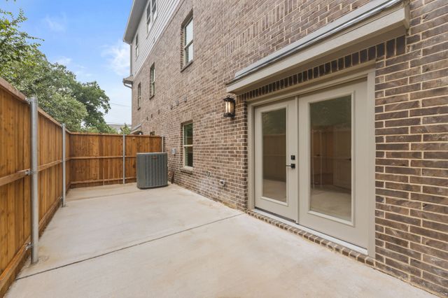 2186 Southwick Drive, Lewisville, TX 75067
