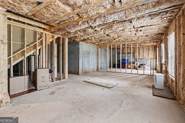 412 Sweetwood Court, Lagrange, GA 30241