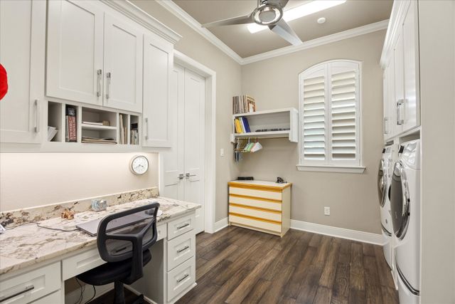 2603 Waters Edge Drive, Granbury, TX 76048