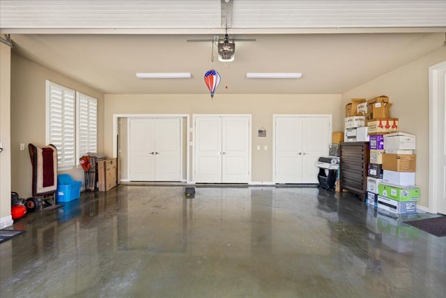 2603 Waters Edge Drive, Granbury, TX 76048