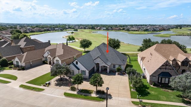 2603 Waters Edge Drive, Granbury, TX 76048