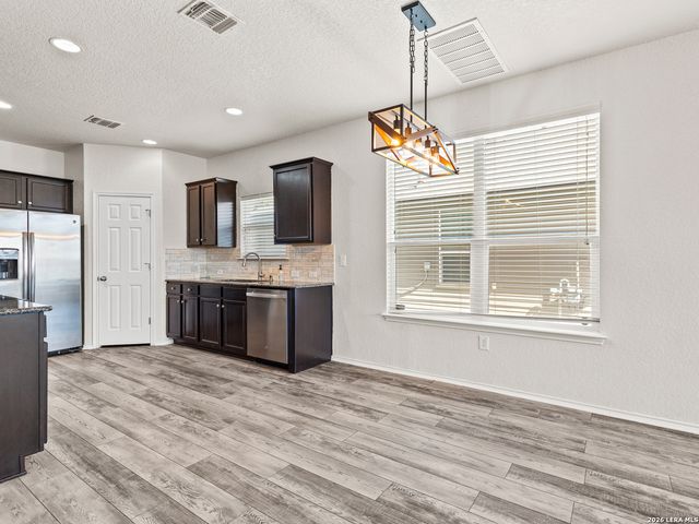 5934 Hematite Rim, San Antonio, TX 78222