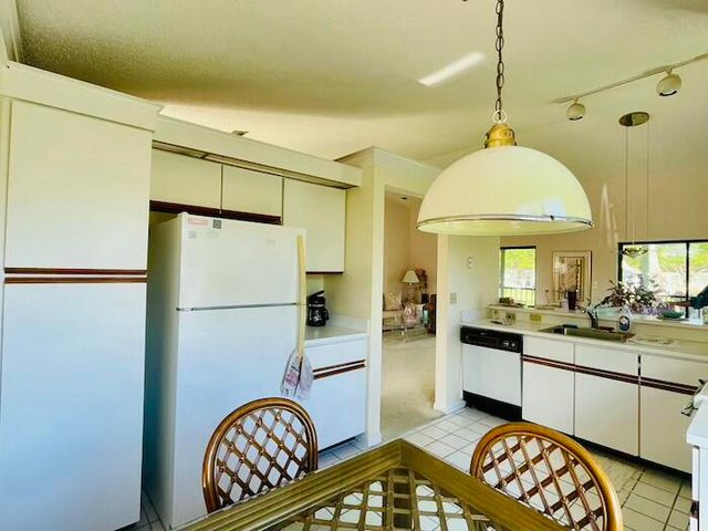 10656 Tropic Palm Avenue 202, Boynton Beach, FL 33437