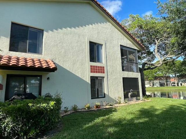 10656 Tropic Palm Avenue 202, Boynton Beach, FL 33437
