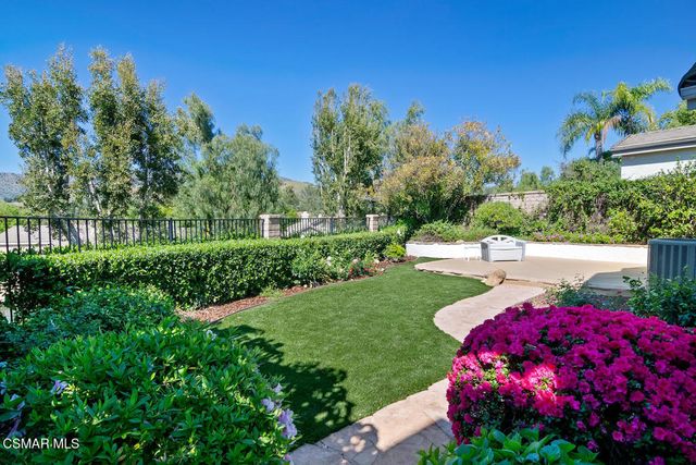 5133 Pesto Way, Oak Park, CA 91377