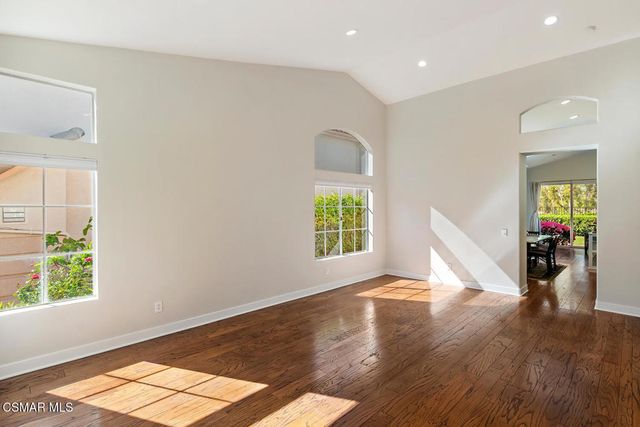 5133 Pesto Way, Oak Park, CA 91377