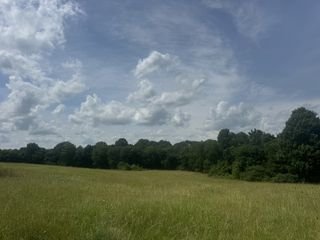 210 Wheel Rd, Shelbyville, TN 37160