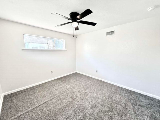 325 Marilyn Dr, Baton Rouge, LA 70815