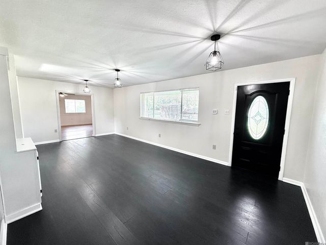 325 Marilyn Dr, Baton Rouge, LA 70815