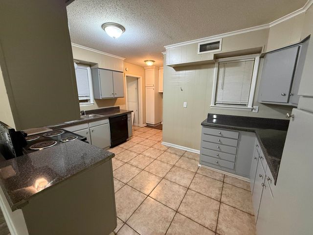 4450 TENA DR, Memphis, TN 38128
