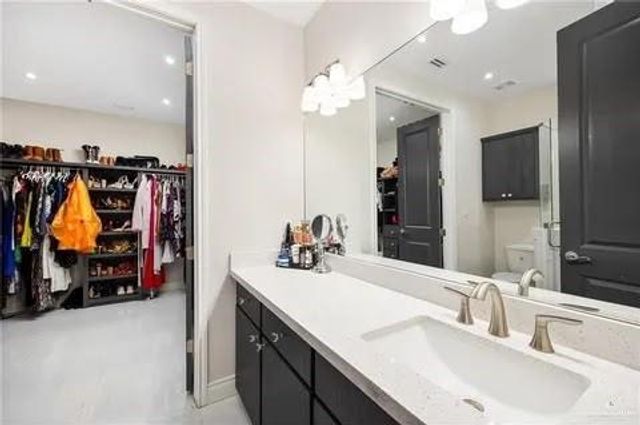 2604 Granjeno Avenue, Hidalgo, TX 78557
