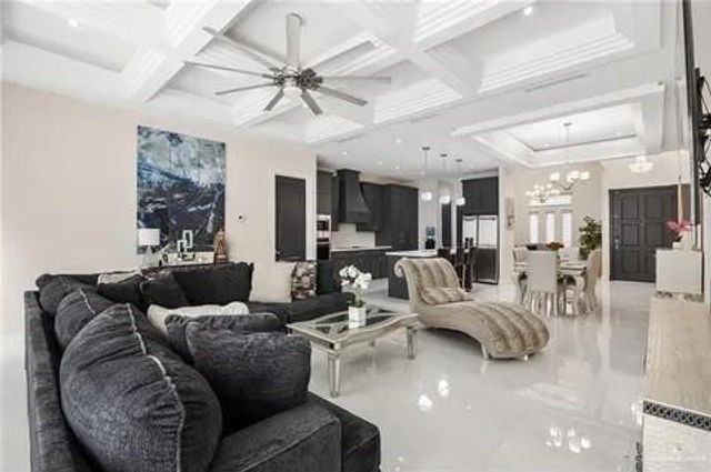 2604 Granjeno Avenue, Hidalgo, TX 78557