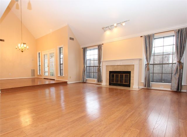 4012 Arnold Street, West University Place, TX 77005
