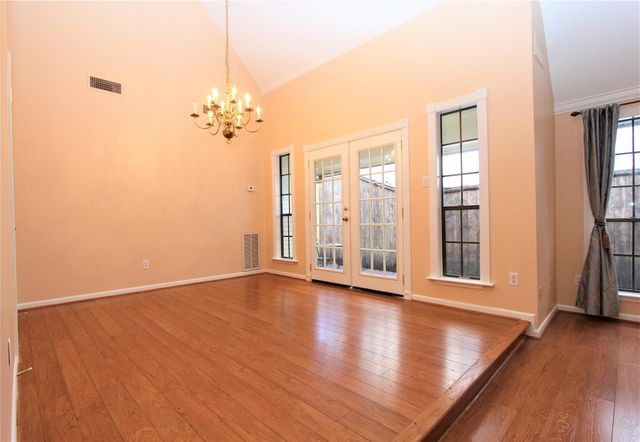 4012 Arnold Street, West University Place, TX 77005