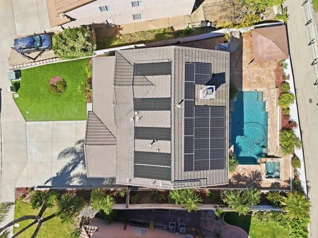 827 Via Barquero, San Marcos, CA 92069