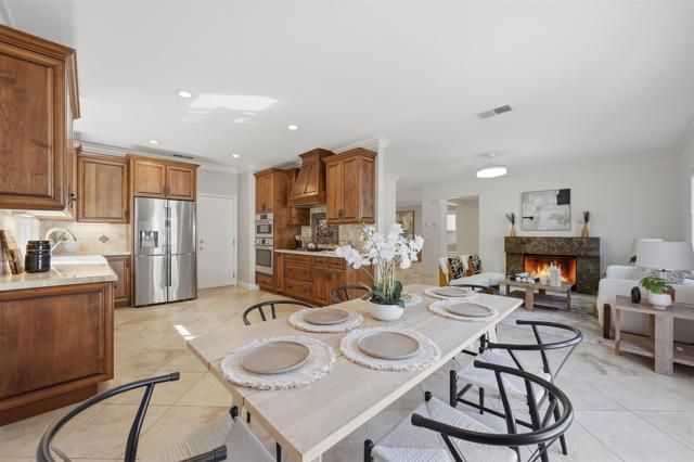 827 Via Barquero, San Marcos, CA 92069