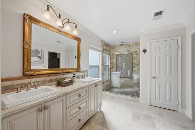 827 Via Barquero, San Marcos, CA 92069