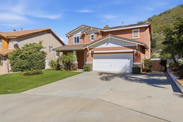 827 Via Barquero, San Marcos, CA 92069