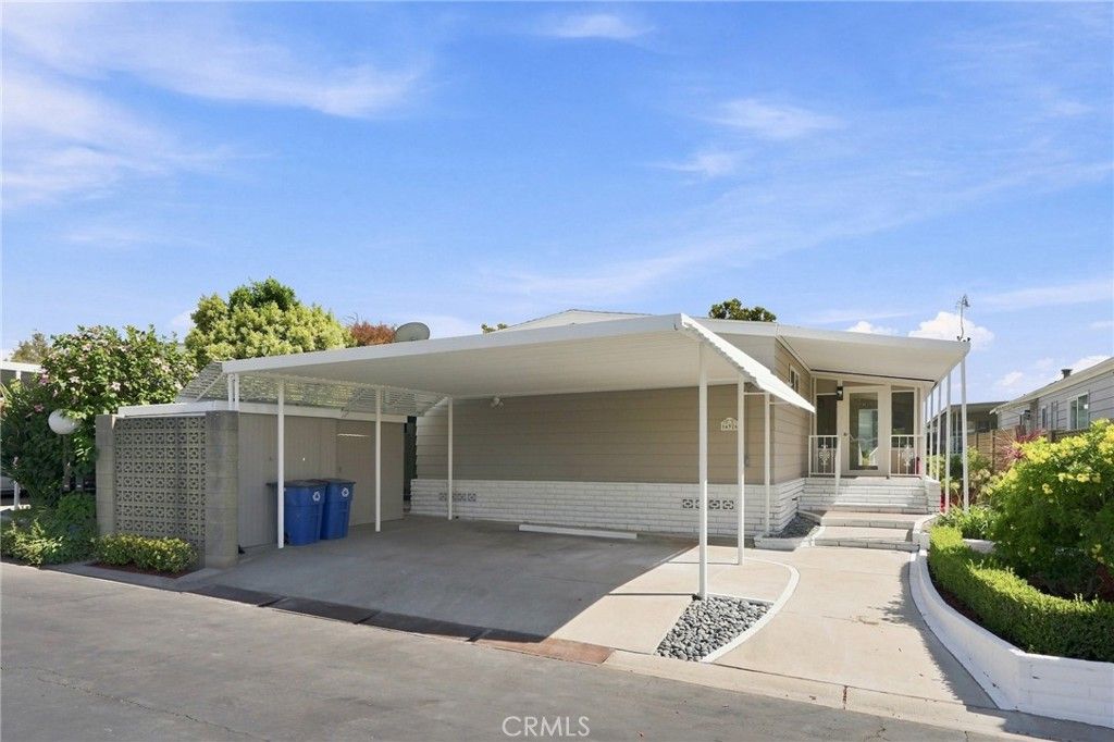 16926 Lake Terrace Way, Yorba Linda, CA 92886 — photo 2