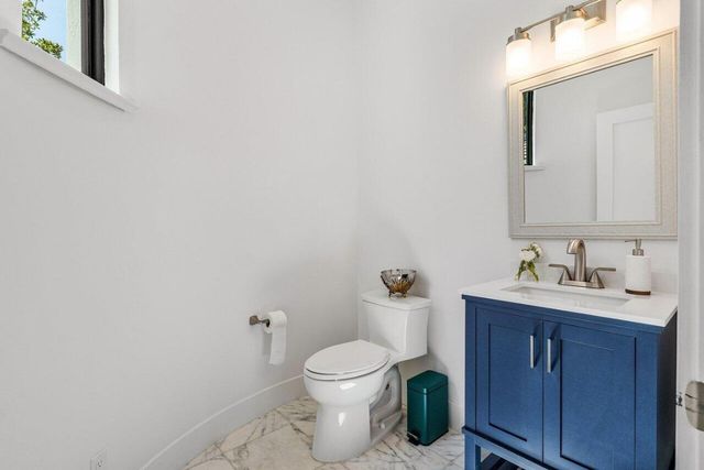 18385 SE Village Circle, Jupiter, FL 33469