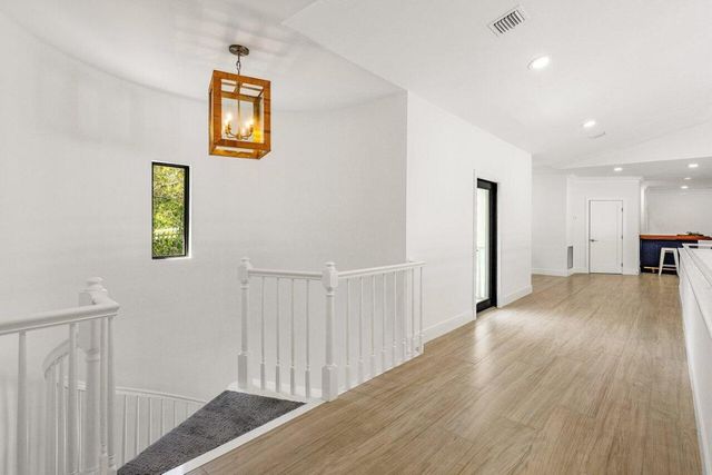 18385 SE Village Circle, Jupiter, FL 33469