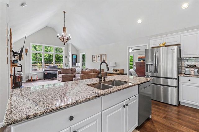 113 Norton Road, Kingston, GA 30145
