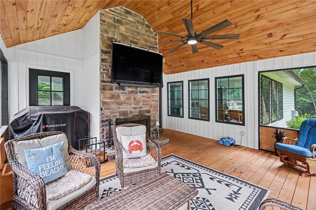 113 Norton Road, Kingston, GA 30145