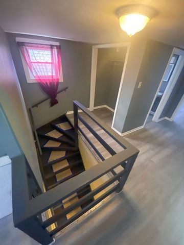 2053 W 70th Street, Chicago, IL 60636