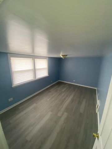 2053 W 70th Street, Chicago, IL 60636