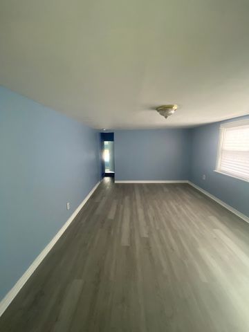 2053 W 70th Street, Chicago, IL 60636