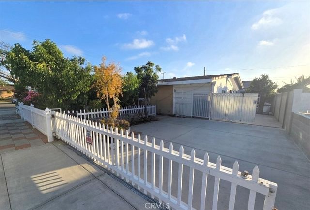 14201 Paul Way A, Westminster, CA 92683