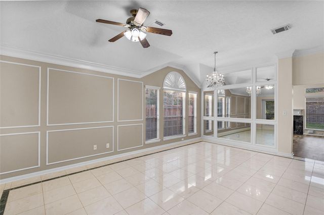 1907 Heather Cove Court, Houston, TX 77062