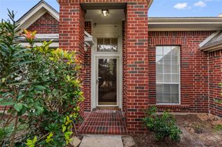 1907 Heather Cove Court, Houston, TX 77062