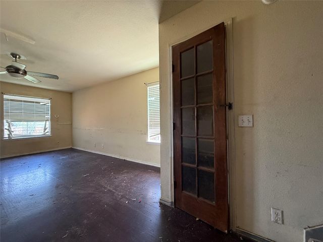 2417 Kale DR, Austin, TX 78725