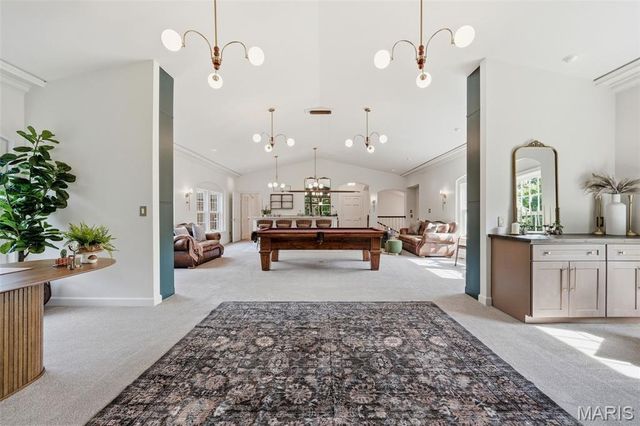 12 Rolling Rock Lane, Ladue, MO 63124
