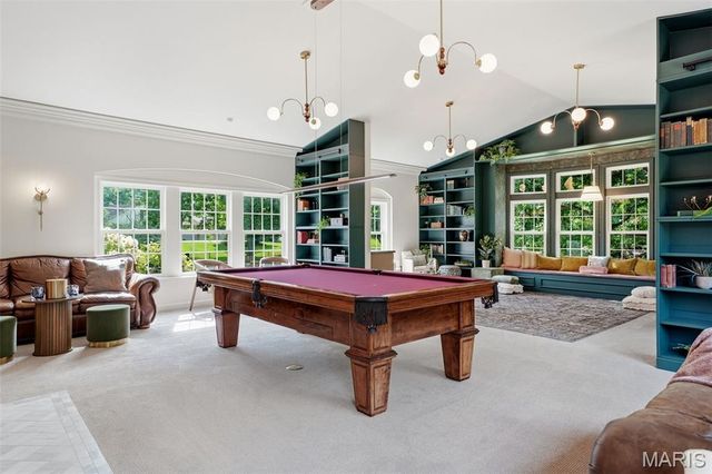 12 Rolling Rock Lane, Ladue, MO 63124