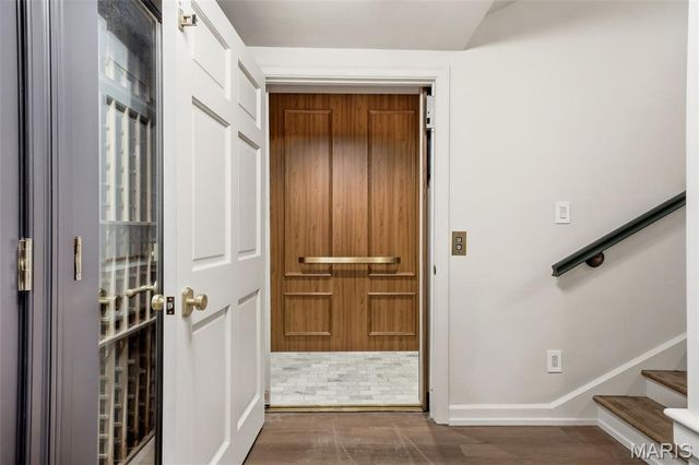 12 Rolling Rock Lane, Ladue, MO 63124