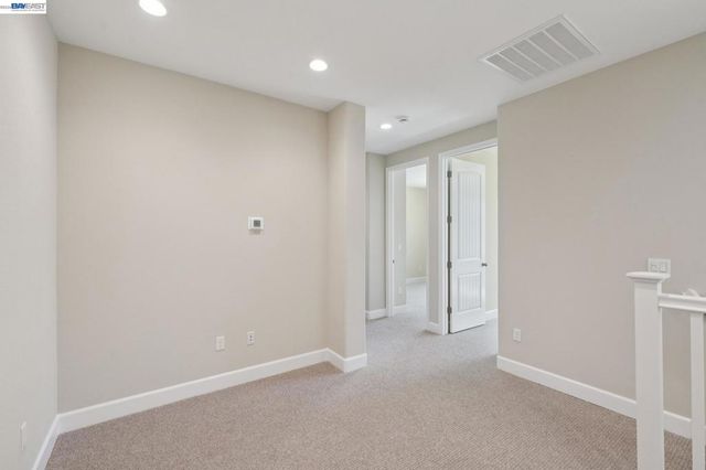 122 Creek View Cir, Fairfield, CA 94533