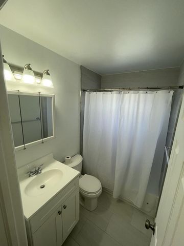 2971 NW 11th Street, Fort Lauderdale, FL 33311