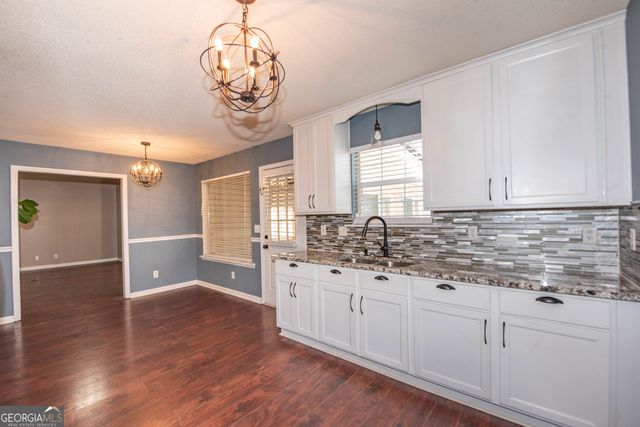 104 Alton Woods Drive, Warner Robins, GA 31088