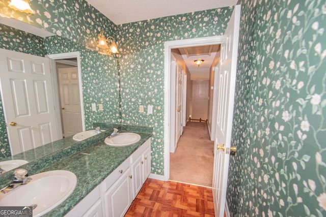 104 Alton Woods Drive, Warner Robins, GA 31088