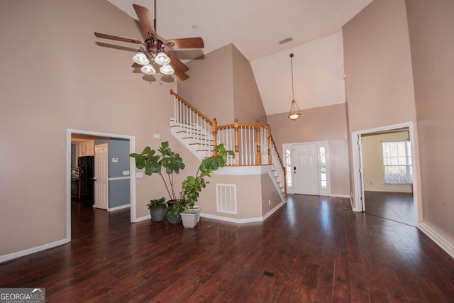 104 Alton Woods Drive, Warner Robins, GA 31088