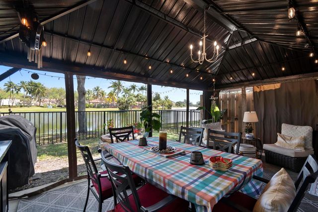 7826 Sienna Springs Drive, Lake Worth, FL 33463