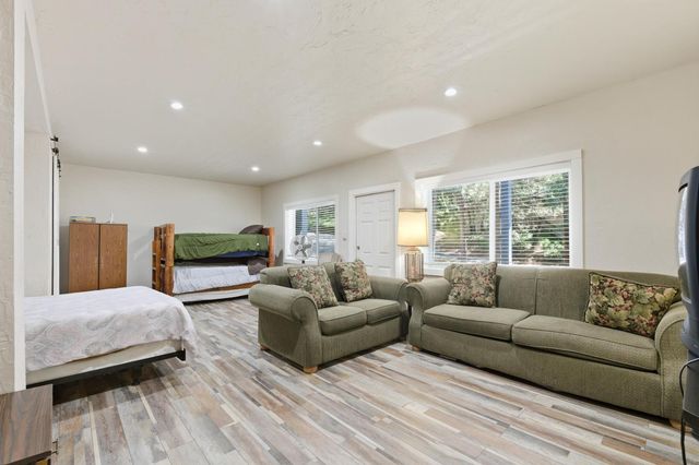 54668 Blue Gill, Bass Lake, CA 93604