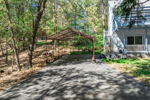 54668 Blue Gill, Bass Lake, CA 93604