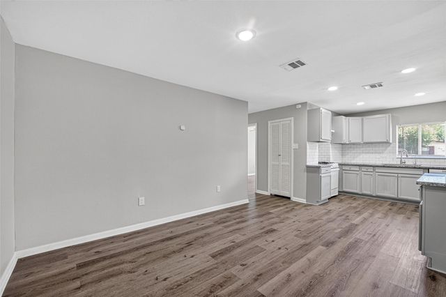 3408 Palm Avenue, Texas City, TX 77590