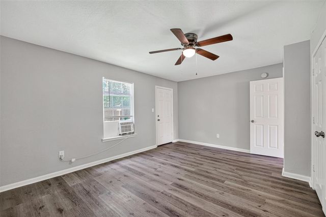 3408 Palm Avenue, Texas City, TX 77590